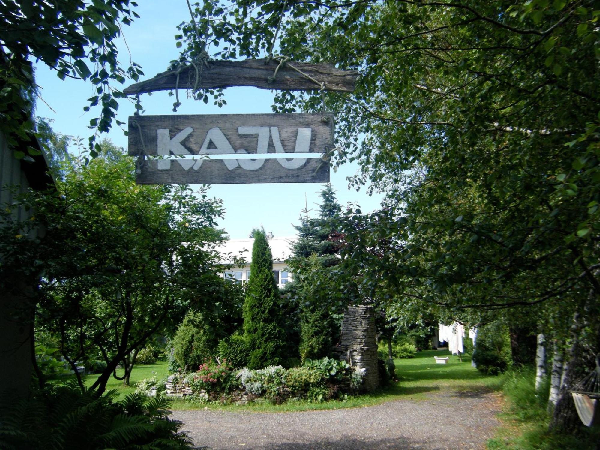 Kaju Guesthouses Nasva Exteriör bild